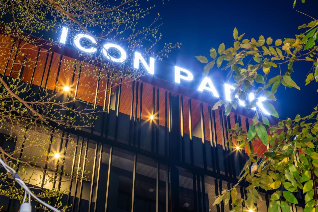 Icon Park Hotel, Chiang Mai- Sha Extra Plus Exteriör bild